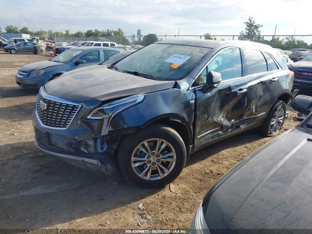 2021 CADILLAC XT5 1GYKNDRS6MZ148221 Photo 1
