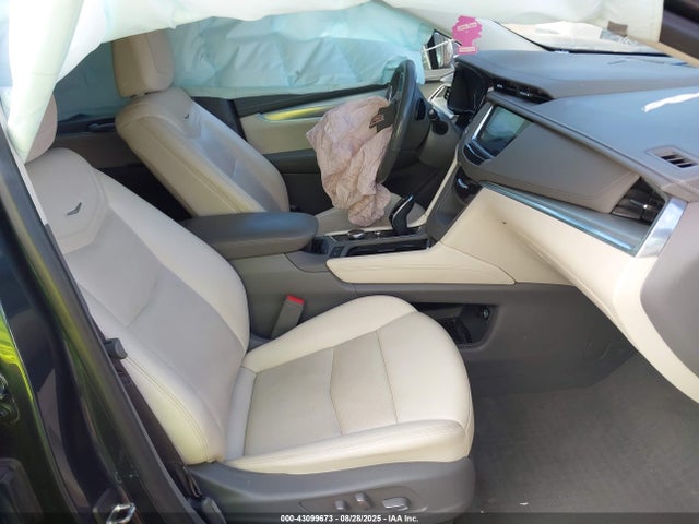 2021 CADILLAC XT5 1GYKNDRS6MZ148221 Photo 4