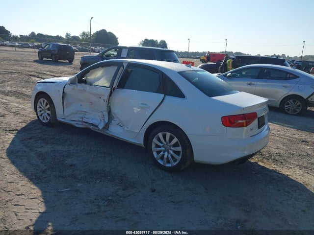 2015 AUDI A4 WAUAFAFL7FN008373 Photo 2