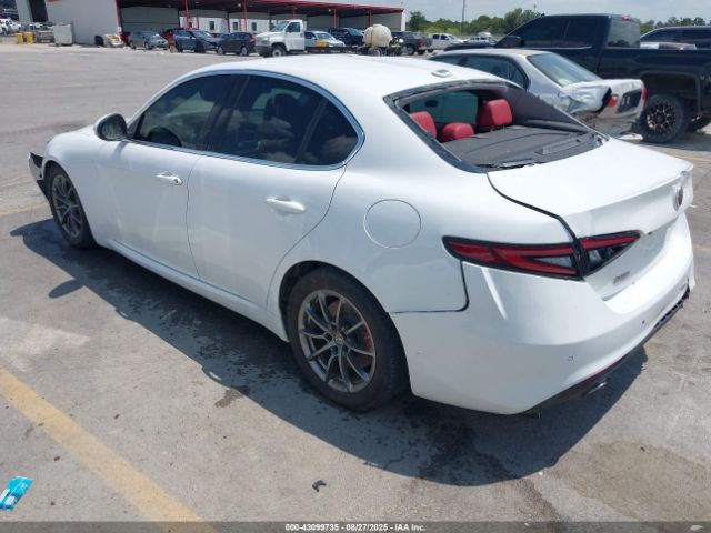 2018 ALFA ROMEO GIULIA ZARFAEBN4J7590439 Photo 2