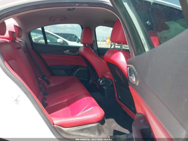 2018 ALFA ROMEO GIULIA ZARFAEBN4J7590439 Photo 7