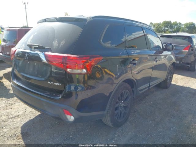 2018 MITSUBISHI OUTLANDER JA4AD3A31JZ066762 Photo 3