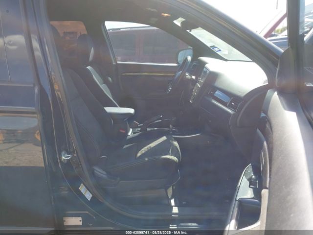 2018 MITSUBISHI OUTLANDER JA4AD3A31JZ066762 Photo 4