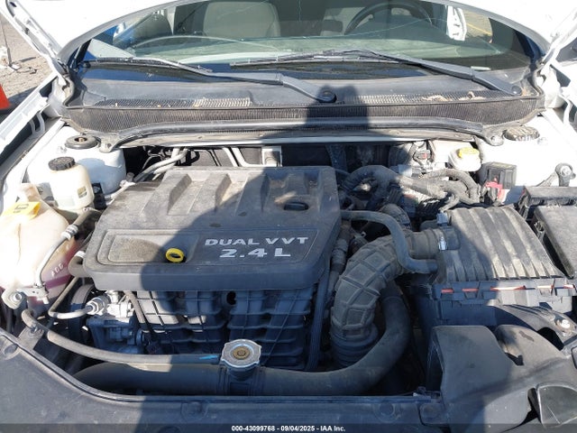 2013 Chrysler 200 Touring მანქანა იყიდება აუქციონზე, vin: 1C3CCBBB3DN574393, აუქციონის ნომერი: 43099768
