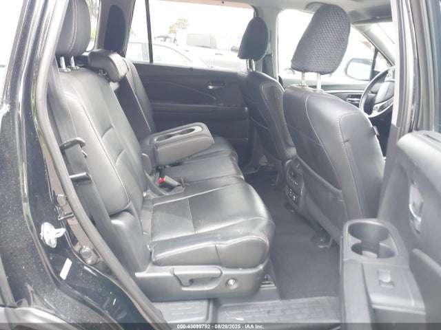 Honda j35y6 2016 5FNYF5H86GB040328 Image 8