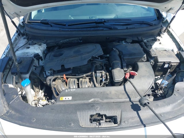 5NPE34AF1HH555562 Hyundai 2017