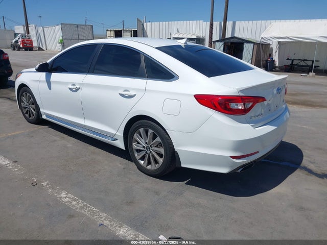 5NPE34AF1HH555562 Hyundai 2017