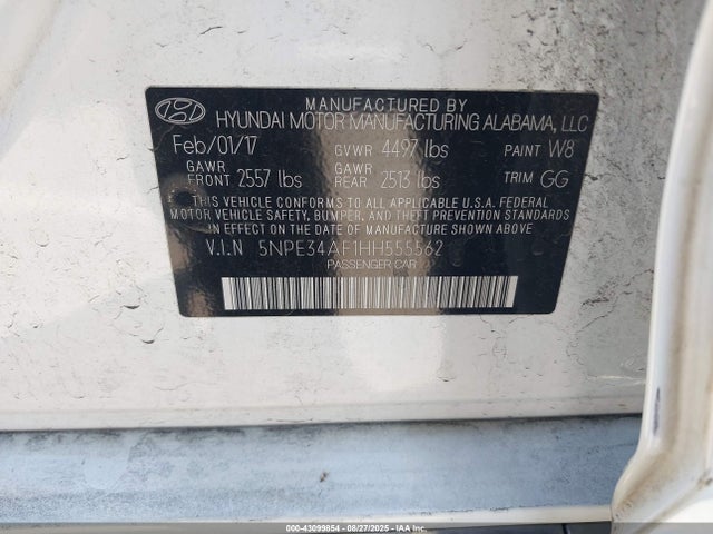 5NPE34AF1HH555562 Hyundai 2017