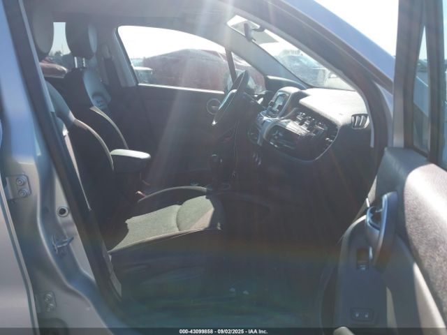 2016 FIAT 500X ZFBCFXBT5GP366102 Photo 4