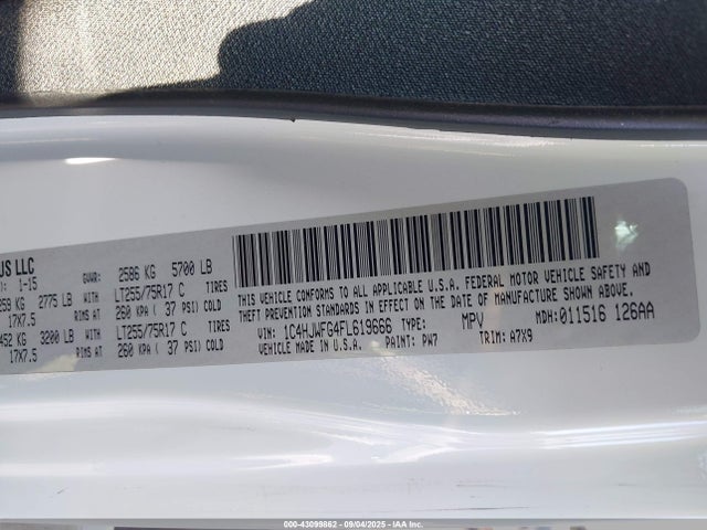 Jeep 2015 2015 1C4HJWFG4FL619666 Image 9