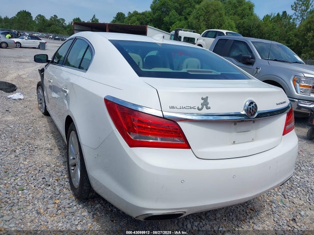 Buick lfx 2015 1G4GB5G38FF237911 Image 3
