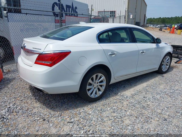 Buick lfx 2015 1G4GB5G38FF237911 Image 4