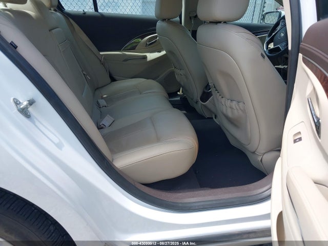 Buick lfx 2015 1G4GB5G38FF237911 Image 8