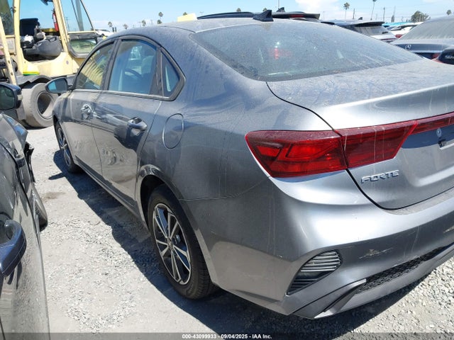 3KPF24AD0NE461033 KIA mpi nu