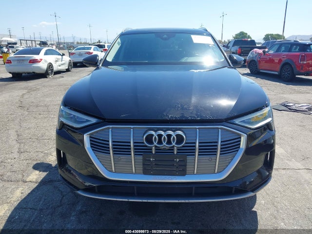 WA1LABGE5KB021077 Audi E-Tron