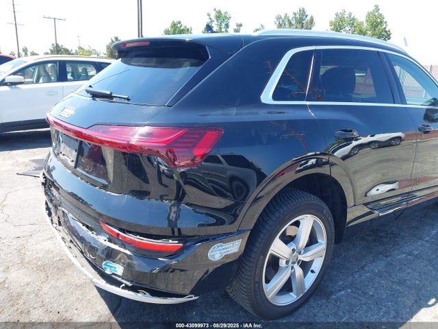 WA1LABGE5KB021077 Audi E-Tron