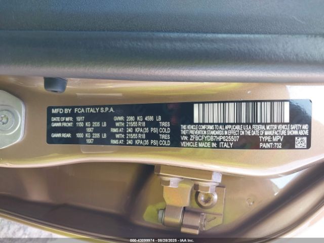2017 FIAT 500X ZFBCFYDB7HP625507 Photo 8
