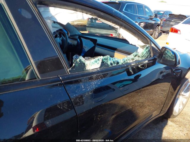 2022 TESLA MODEL 3 5YJ3E1EA7NF189499 Photo 5