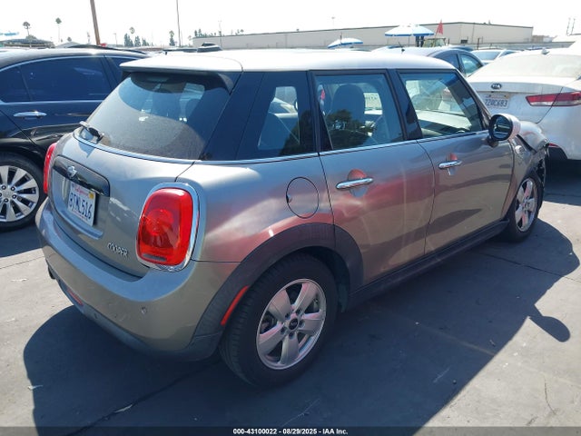 WMWXU1C37H2F77574 Mini Hardtop