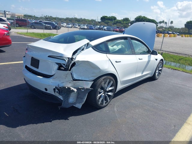 2024 TESLA MODEL 3 5YJ3E1EA5RF752328 Photo 3