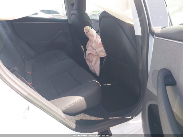 2024 TESLA MODEL 3 5YJ3E1EA5RF752328 Photo 7