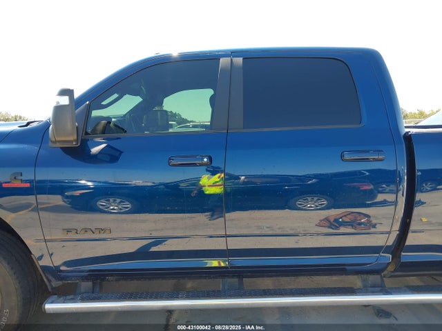 Продаж на аукціоні авто 2024 Ram 2500 Big Horn  4x4 6'4 Box, vin: 3C6UR5DLXRG221288, номер лоту: 43100042