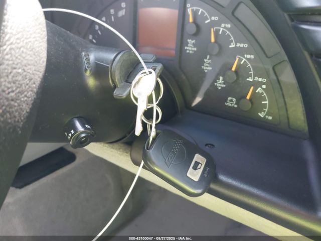 1994 CHEVROLET CORVETTE 1G1YY32P7R5111029 Photo 10