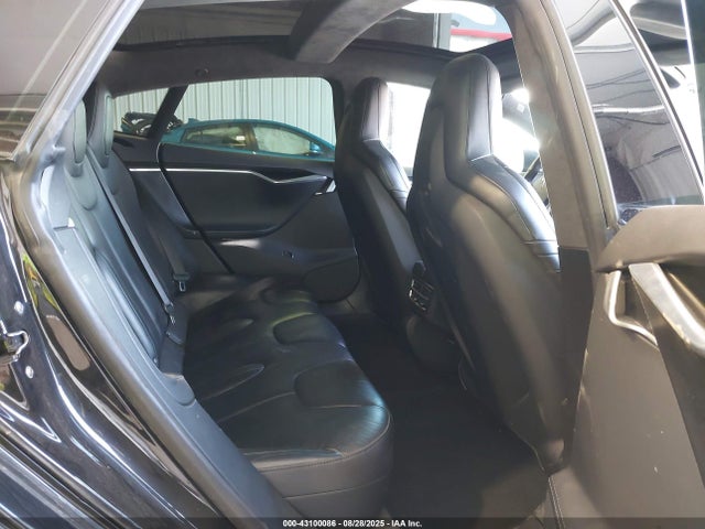 2015 TESLA MODEL S 5YJSA1S26FF090484 Photo 7