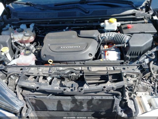 2018 CHRYSLER PACIFICA HYBRID 2C4RC1H74JR183562 Photo 9