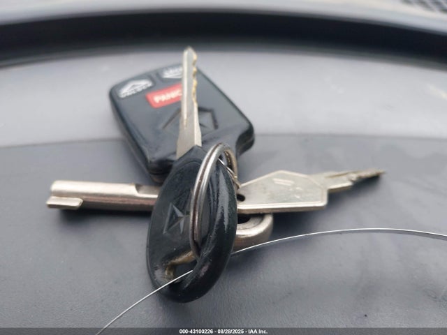 1998 CHRYSLER TOWN & COUNTRY 1C4GP64L4WB578049 Photo 10