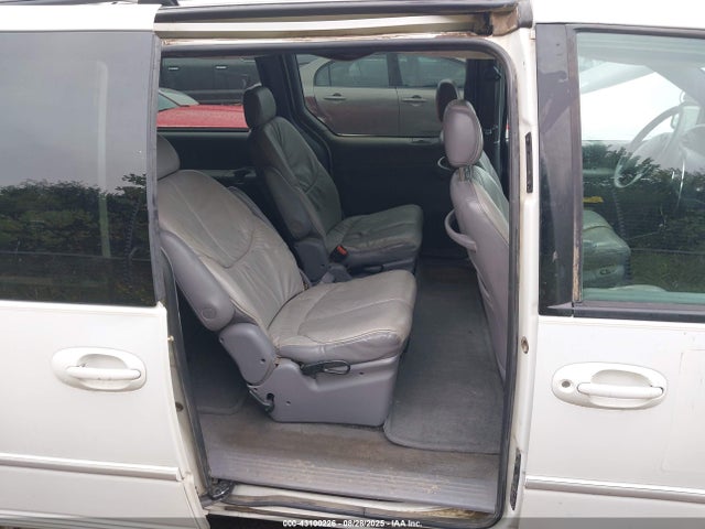 1998 CHRYSLER TOWN & COUNTRY 1C4GP64L4WB578049 Photo 7