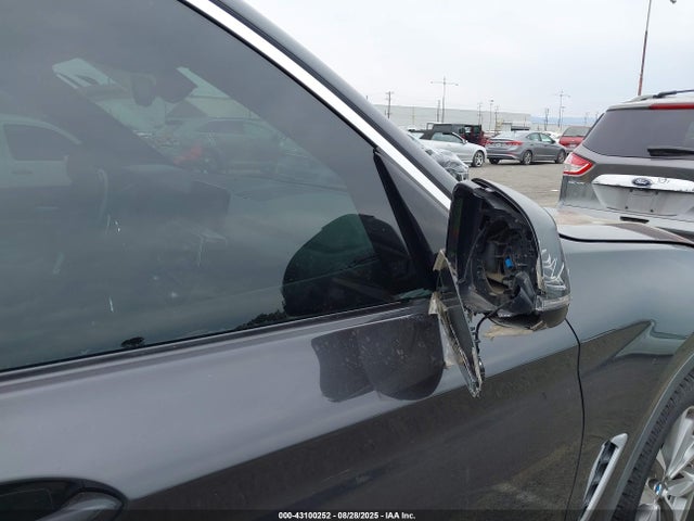 5UXTR7C50KLE88503 BMW X3
