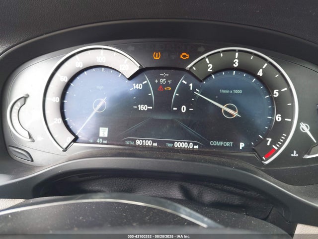 5UXTR7C50KLE88503 BMW X3