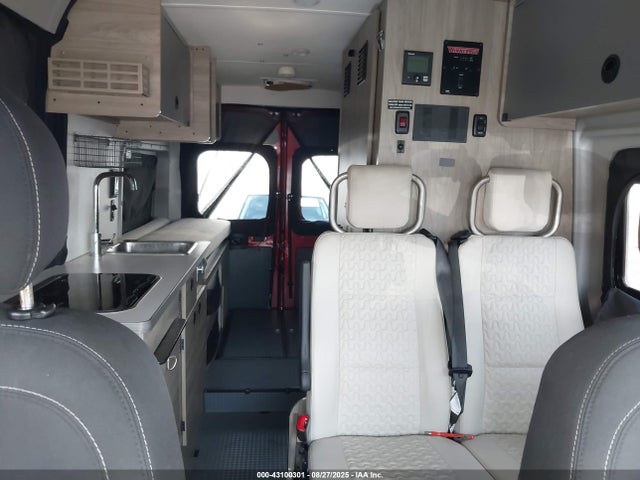 3C6TRVDG1LE115393 Winnebago 2020