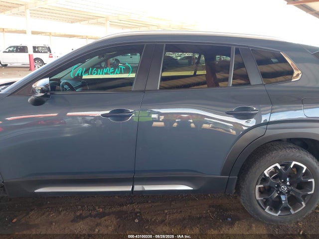 7MMVABXY0PN131680 Mazda py