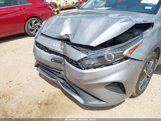3KPF24AD6RE766171 KIA mpi nu