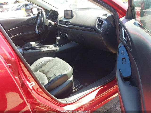 3MZBN1M37JM265708 Mazda py