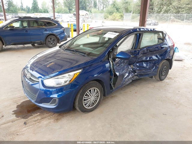 KMHCT5AE1HU335246 Hyundai Accent