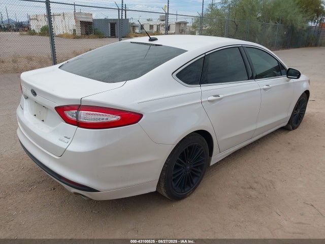 Ford 2015 2015 3FA6P0HD0FR113524 Image 4