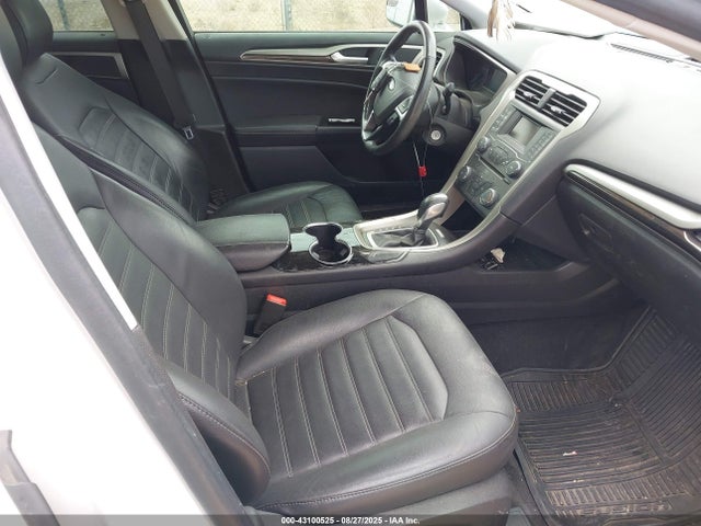 Ford 2015 2015 3FA6P0HD0FR113524 Image 5