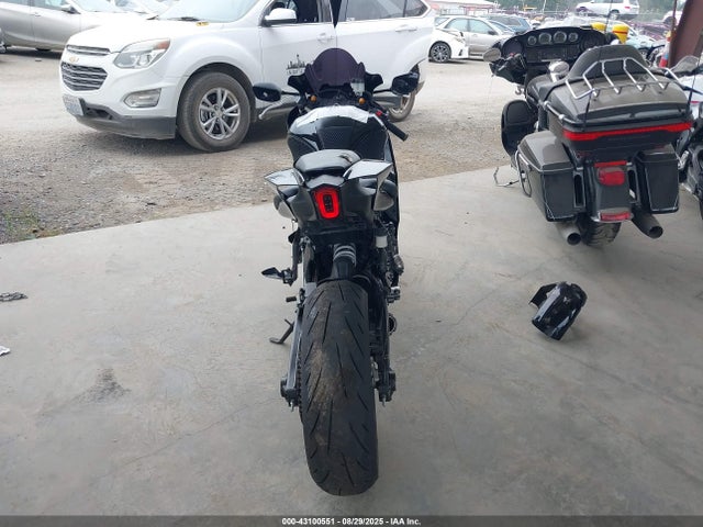 2022 YAMAHA YZFR7 JYARM38E9NA001318 Photo 5