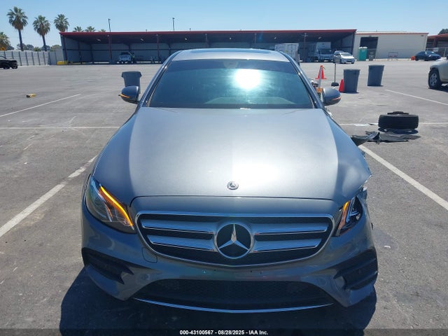 Mercedes-Benz E 350 2020 W1KZF8DB5LA831711 Image 13