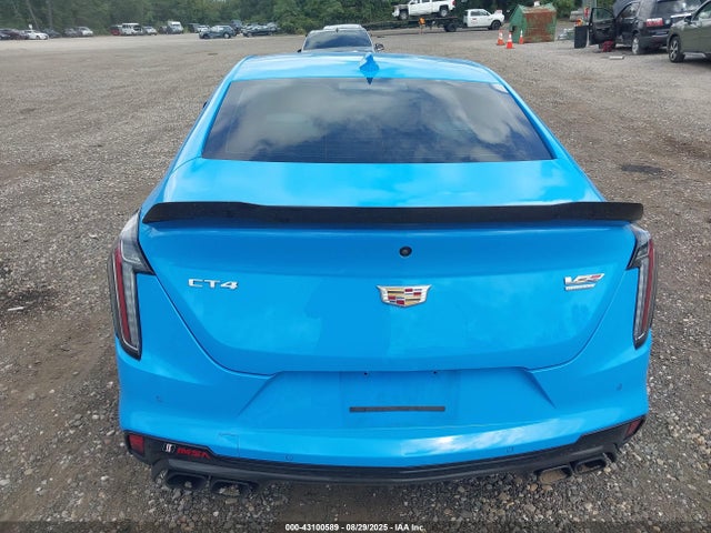 1G6DL5RP2P0511017 Cadillac lf4