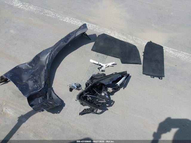 Volvo b4204t 2024 7JRL12FKXRG318440 Image 12