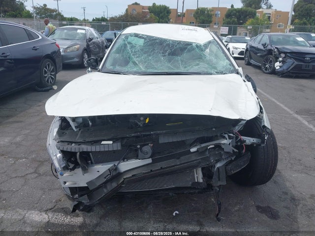 Nissan 2025 2025 1N4BL4BV6SN356027 Image 13