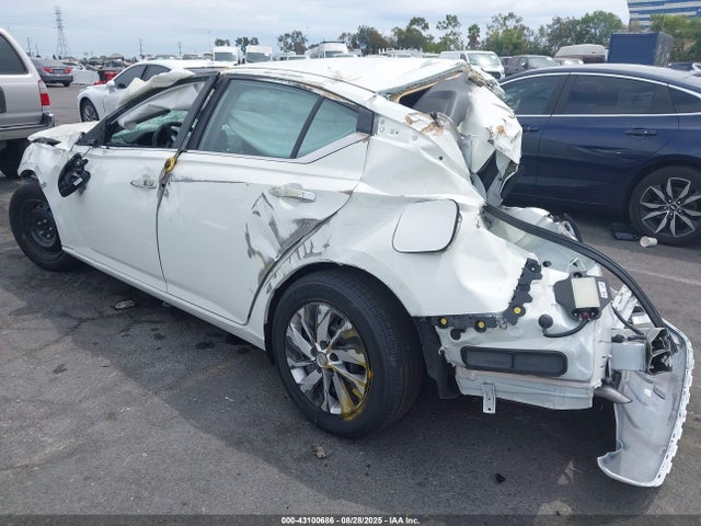 Nissan 2025 2025 1N4BL4BV6SN356027 Image 3