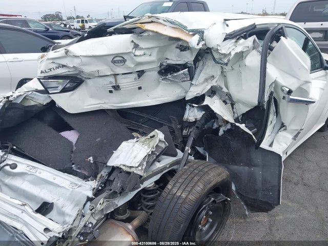 Nissan 2025 2025 1N4BL4BV6SN356027 Image 6