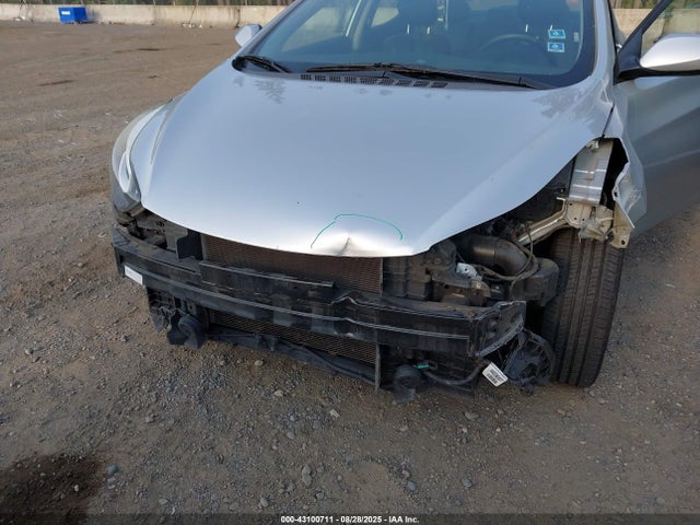 Hyundai dohc mpi nu 2016 5NPDH4AE7GH756109 Image 6