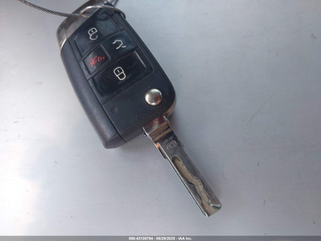 3VW4T7AU7FM013575 Volkswagen GTI