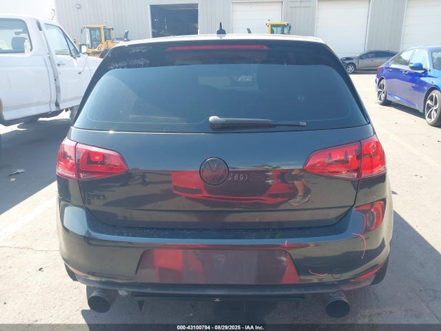 3VW4T7AU7FM013575 Volkswagen GTI